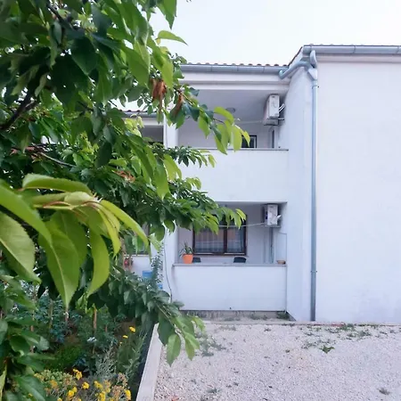 Apartments Nika