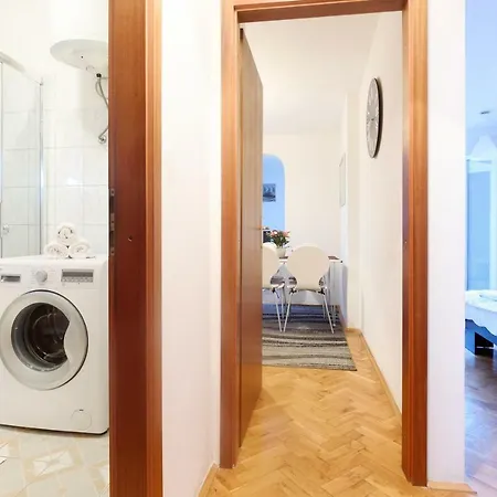 Apartment Apartments Nika *