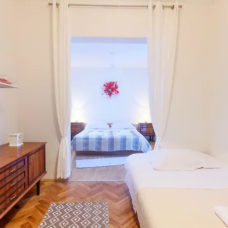 Apartments Nika Apartment Zadar