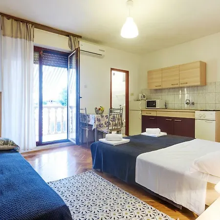 Apartments Nika Apartment Zadar