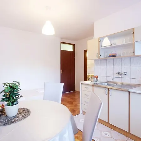 Apartment Apartments Nika Zadar